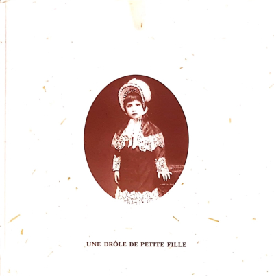 UNE DROLE DE PETITE FILLE. L'enfance de Mère [Pournaprema/Sabda]