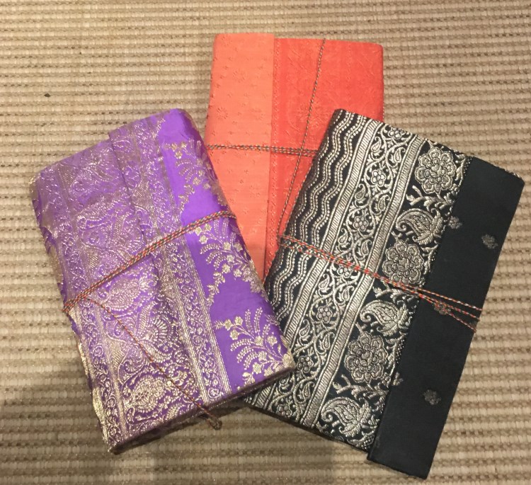 Carnet sari / rabat+ficelle [23x15]