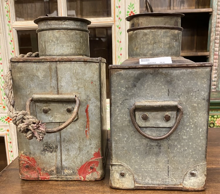 Pot à lait, metal-zinc, couvercle