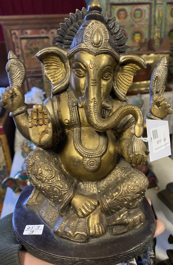 Ganesh assis en metal, deco vetement, 24,5x16 cm