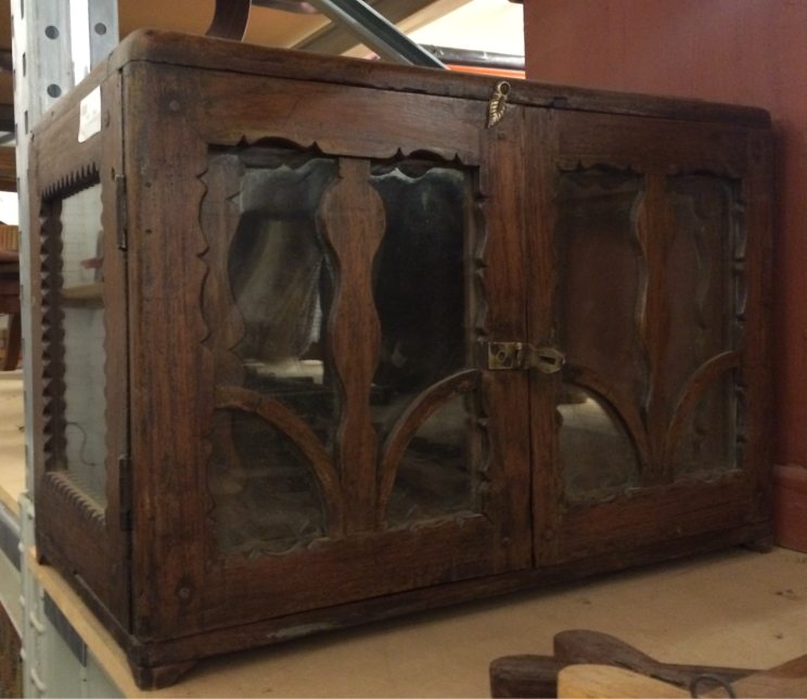 ( Mobiliers indiens )