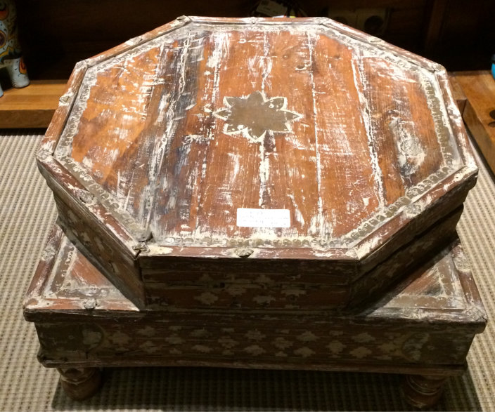 ( Mobiliers indiens )