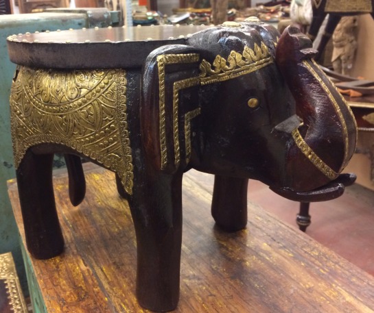 ( Mobiliers indiens )