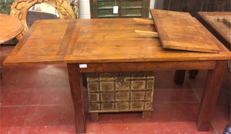 ( Mobiliers indiens )
