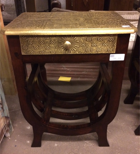 ( Mobiliers indiens )