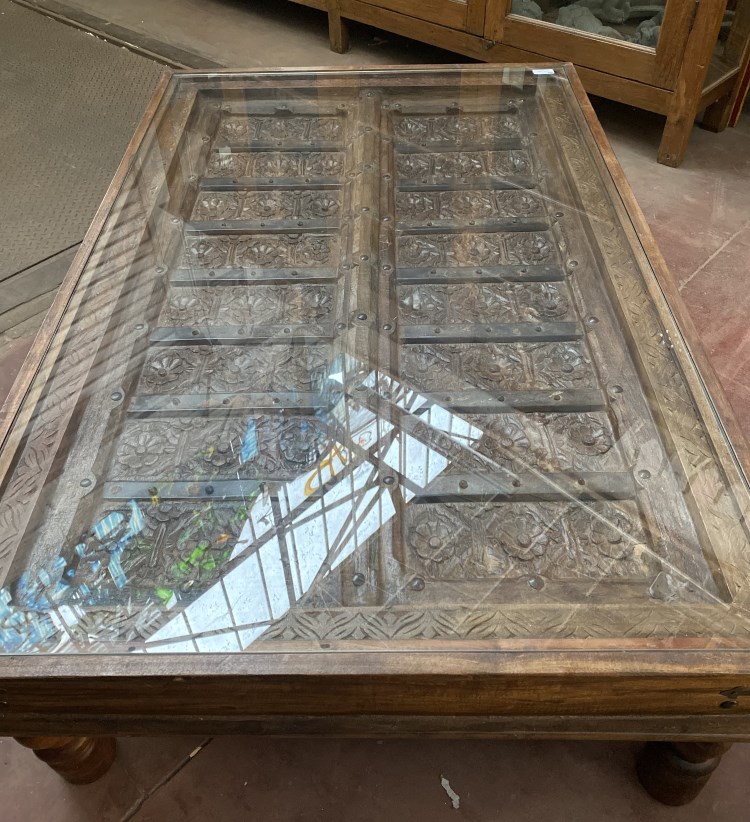 ( Mobiliers indiens )
