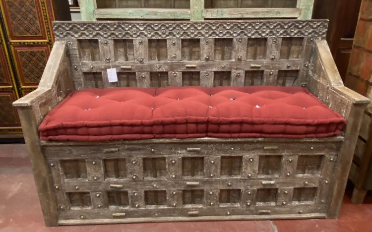 ( Mobiliers indiens )