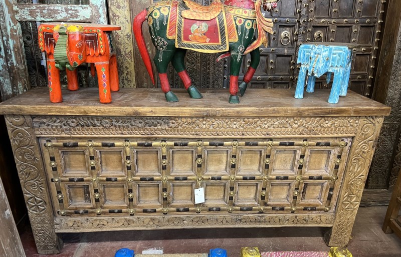 ( Mobiliers indiens )