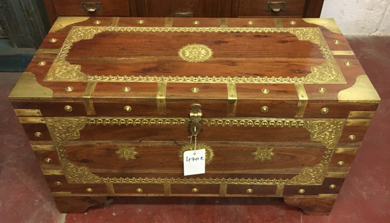 ( Mobiliers indiens )