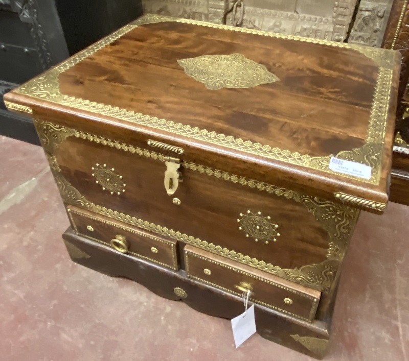( Mobiliers indiens )