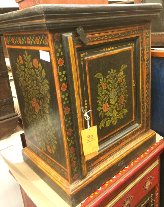( Meubles indiens )