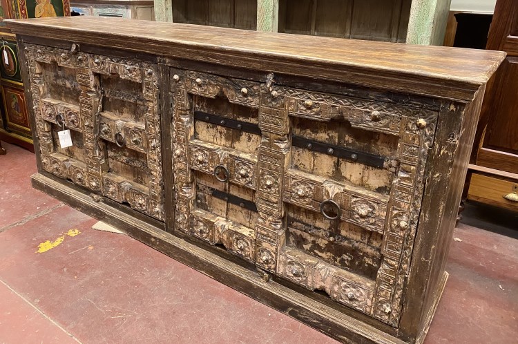 Buffet portes antiques  H94 X L218 X P50