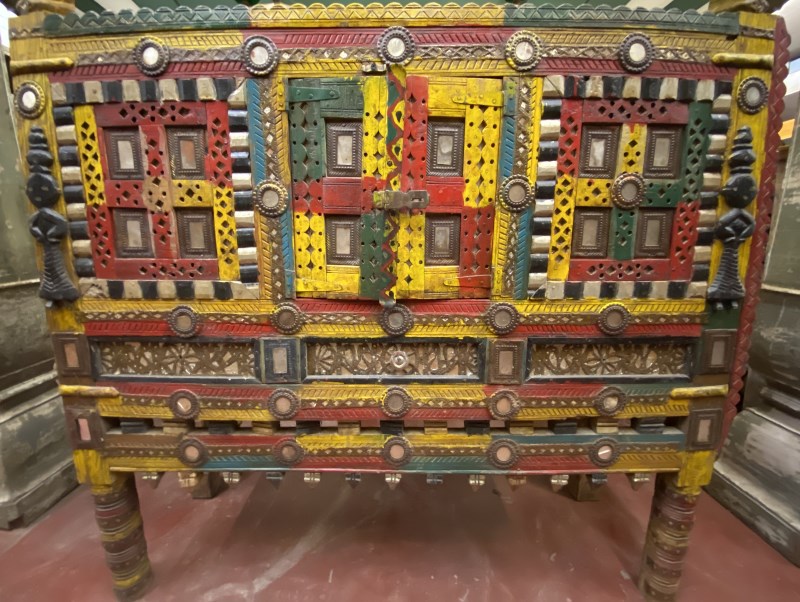 ( Meubles indiens )