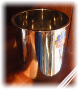 Grand pot Ã  lait en inox - diamÃ¨tre 12 cm