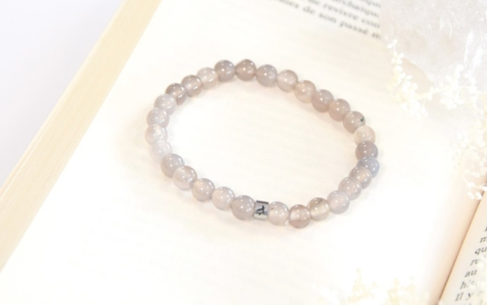 Bracelet Calcédoine Grise Perles Rondes 6 mm