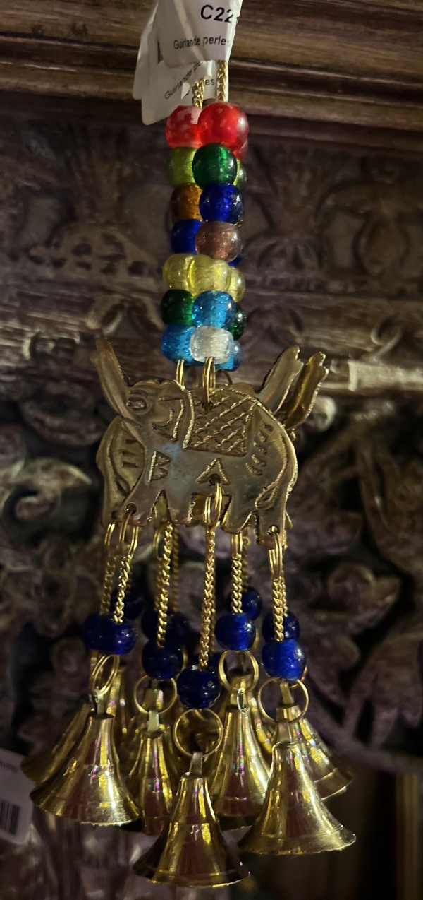 Guirlande perles clochettes: elephant, 20cm