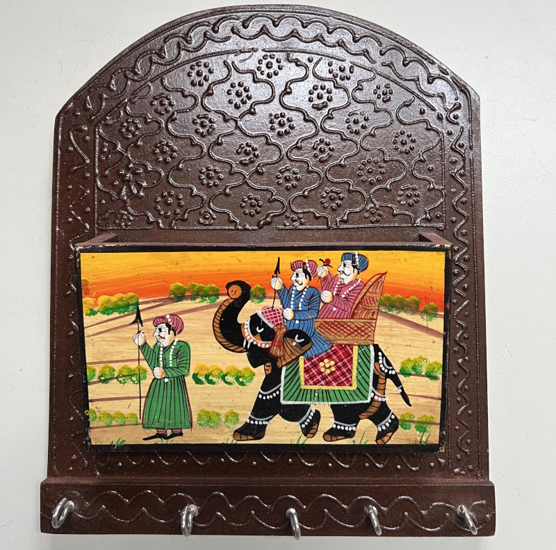 Support a lettres, bois peint decor, 1 poche1, 28x22,5cm