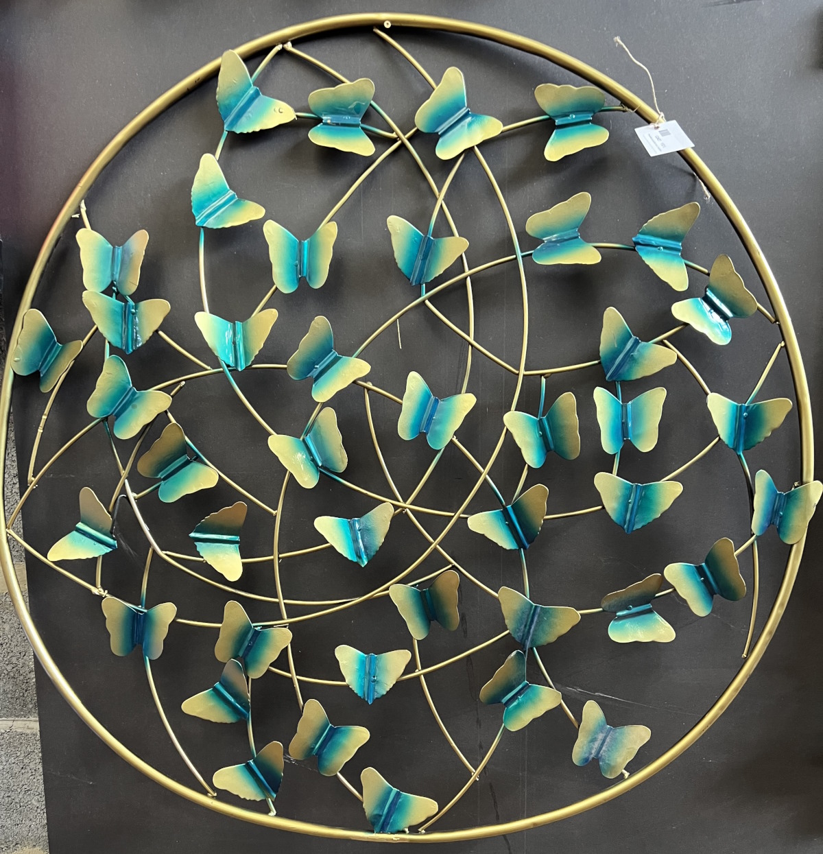 Ensemble de papillons mural, metal / fer peint, diam 91cm