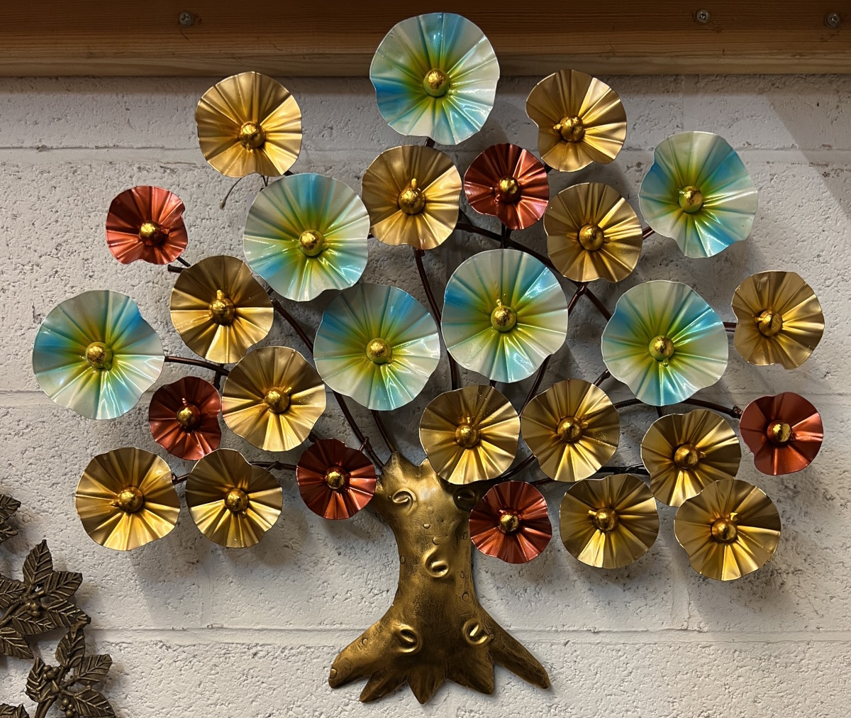 Arbre mural, metal / fer peint, feuilles multicolores, 53x59 cm