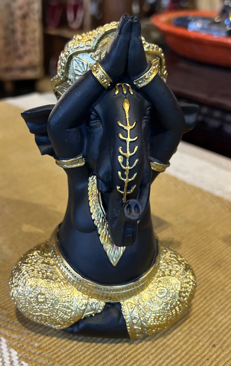 Statuette Ganesh Yoga 16,5 cm en résine - doré [DG]