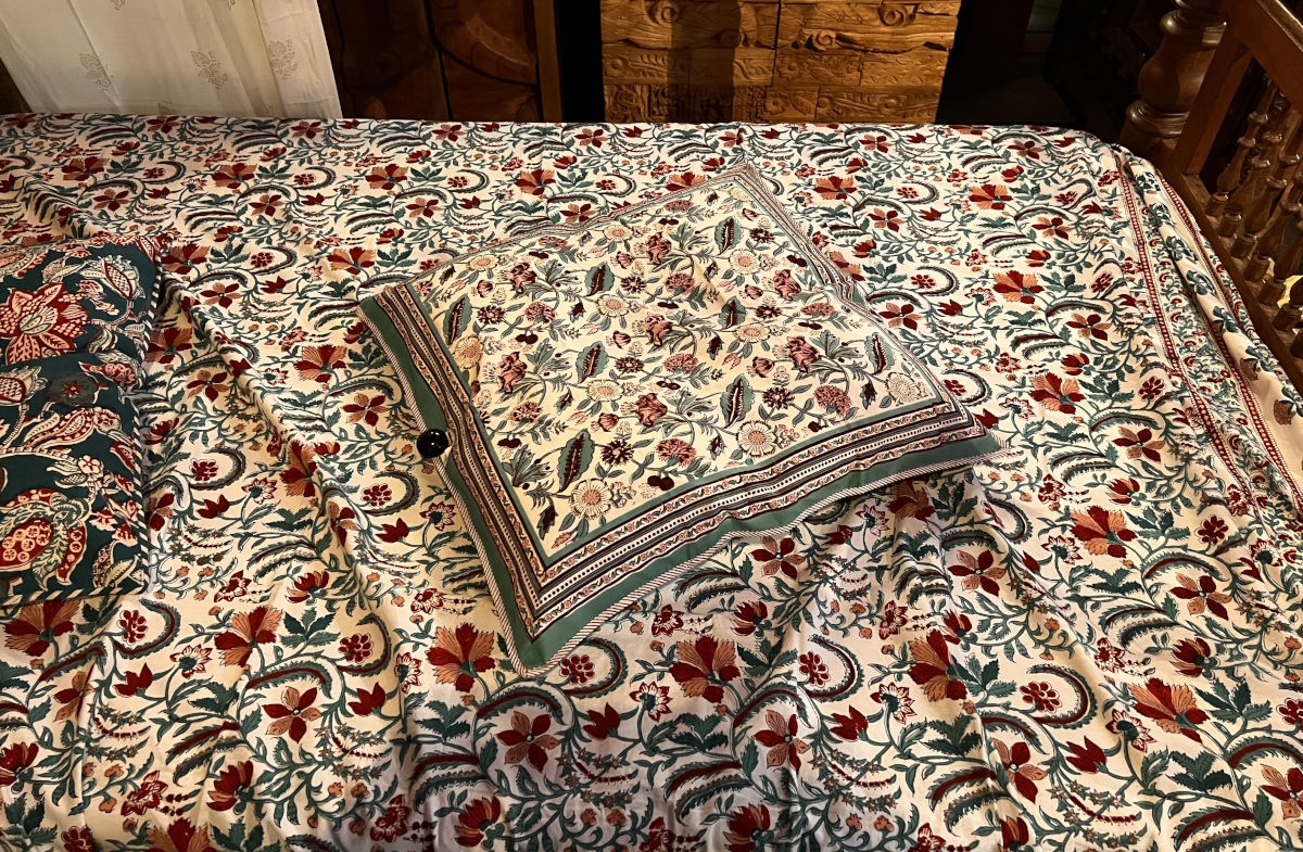 KHI Cushion Cover Cot 60x60