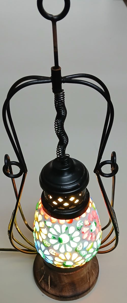 Lampe style lanterne metal & mosaïque moyen modele