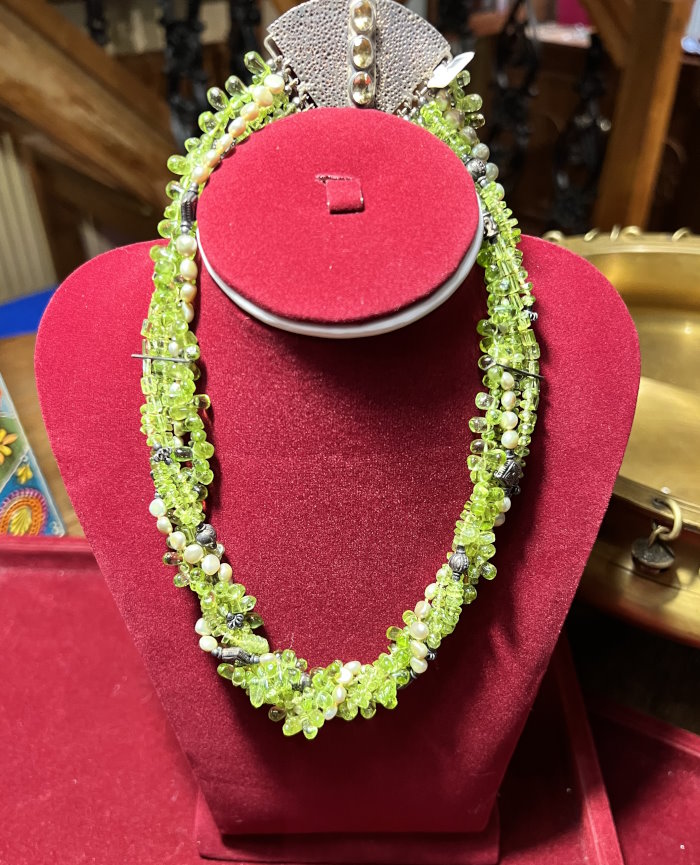 Collier argent P&eacute;ridot