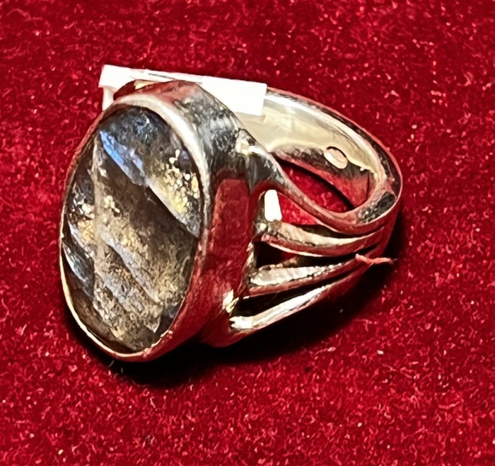 Bague argent Spectrolite (var. labradorite )