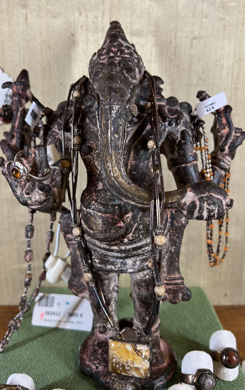 Ganesh ancien en métal, 25cm