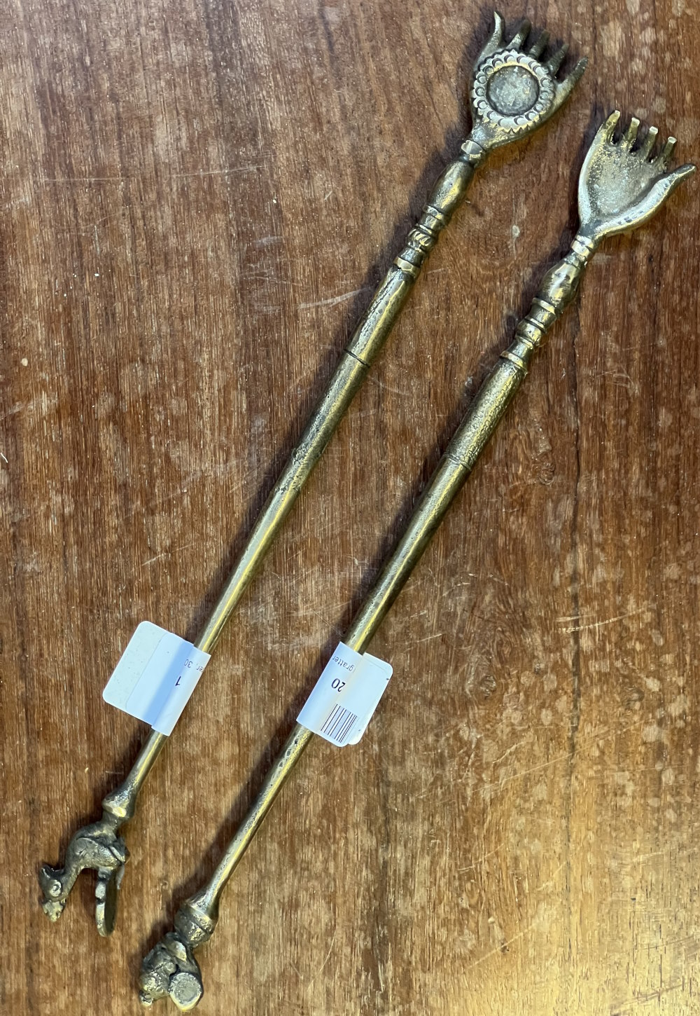 Main a gratter, 30 cm