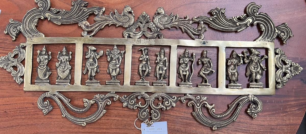 Panneau en metal ajoure:10 avatars de Vishnou, 72x26 cm
