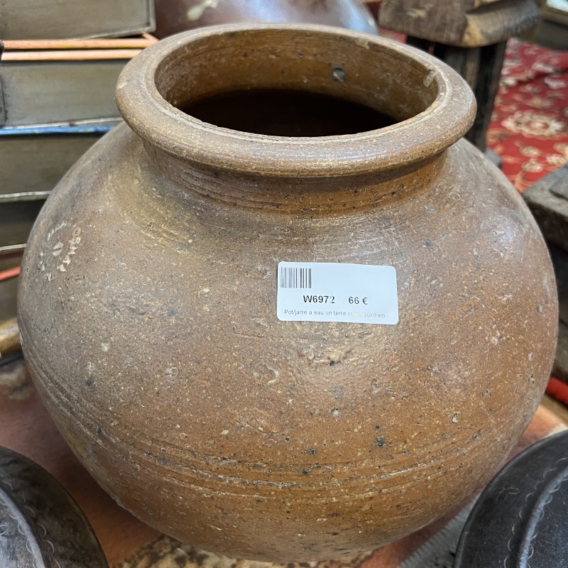 Pot / jarre a eau en terre cuite, 30xdiam 27 cm