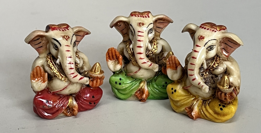 Ganesh assis, resine peinte, 5-5,7 xm