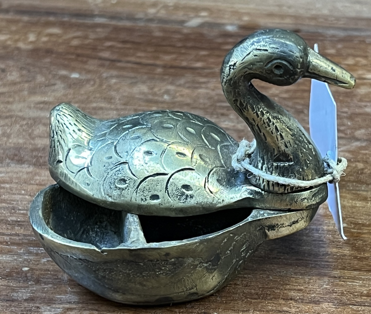 Boîte kum-kum, en forme de canard, metal, 7,5x8,5 cm