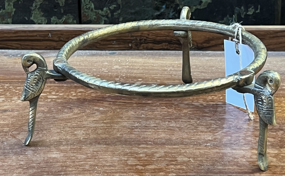 Socle / support metal pour statue, 9 x diam 13cm