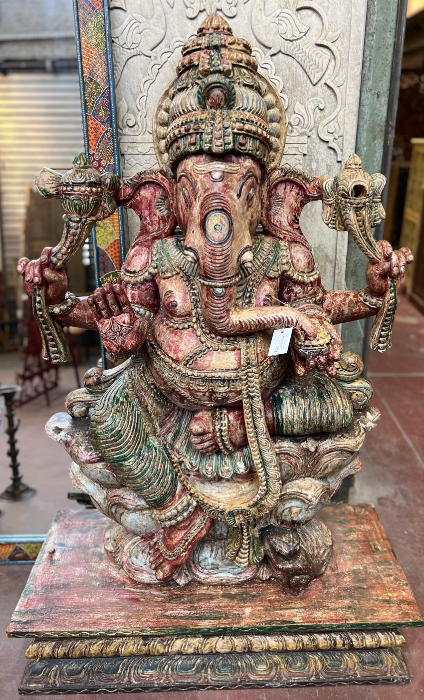 Ganesh assis bois peint, 155x100 cm