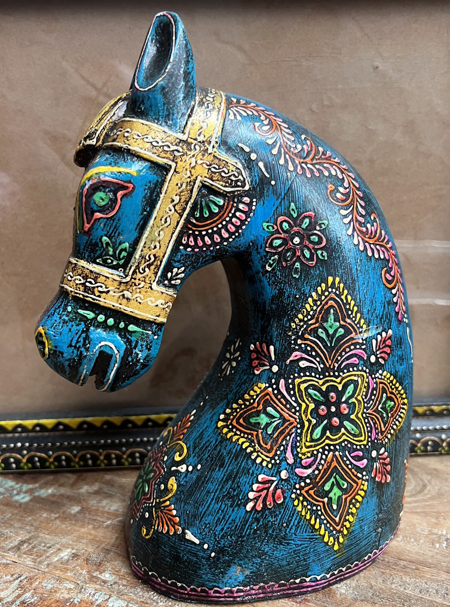 cheval bois peint ht 22cm