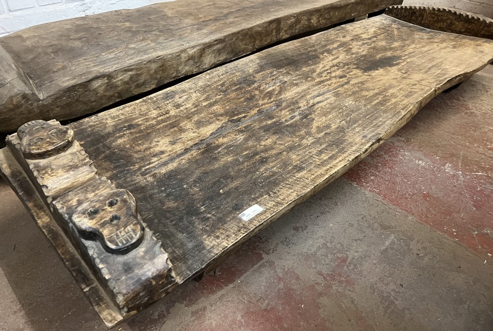 Banquette tribale Nagaland 208/65/35