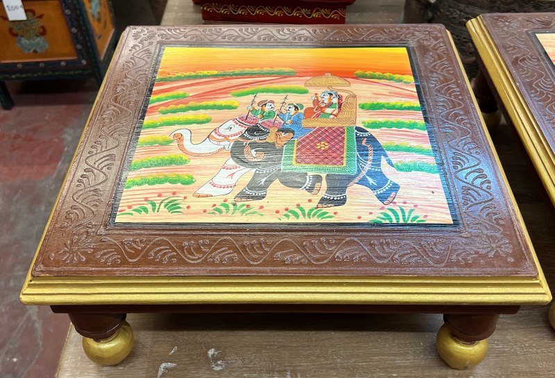 Mini table