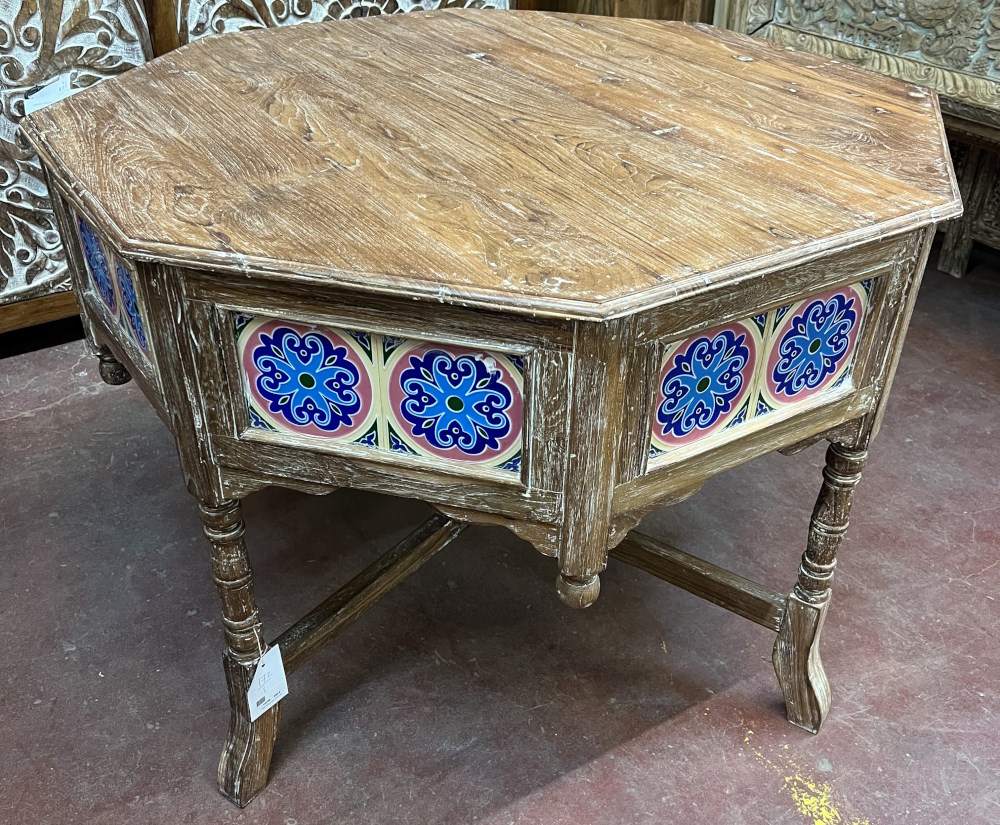 Table faience octogonale H72x L104