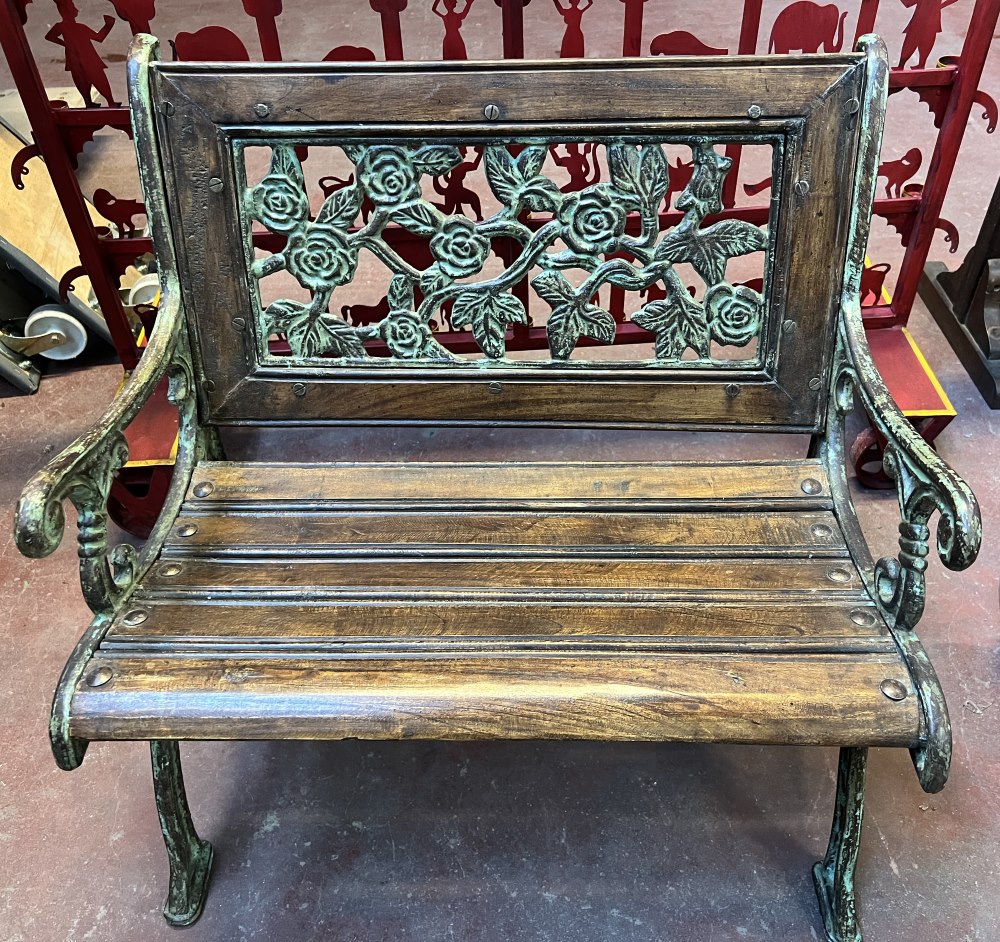 Chaise fonte