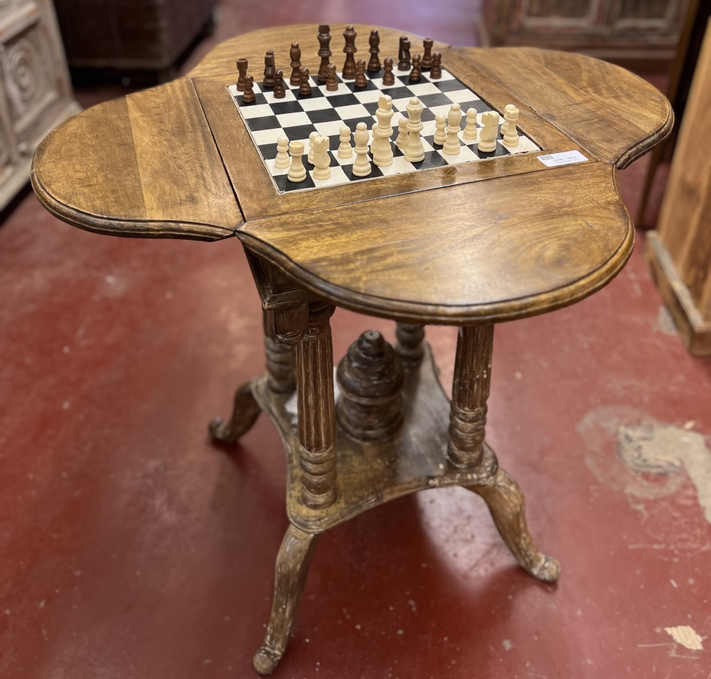 Table de jeu H75 x 79 / 79