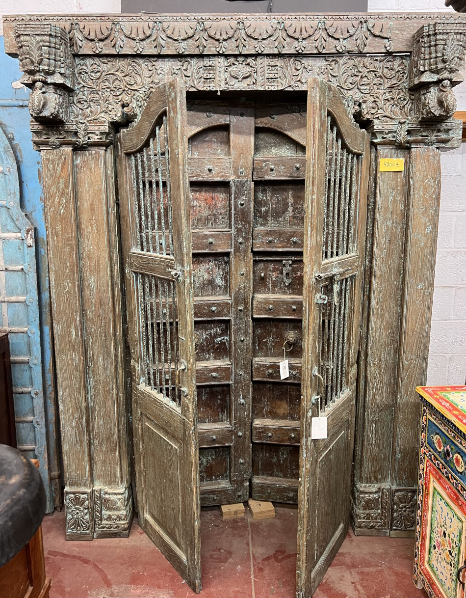 Porte ancienne en bois Rajasthan, + 2 portes à grille, 220x132 cm