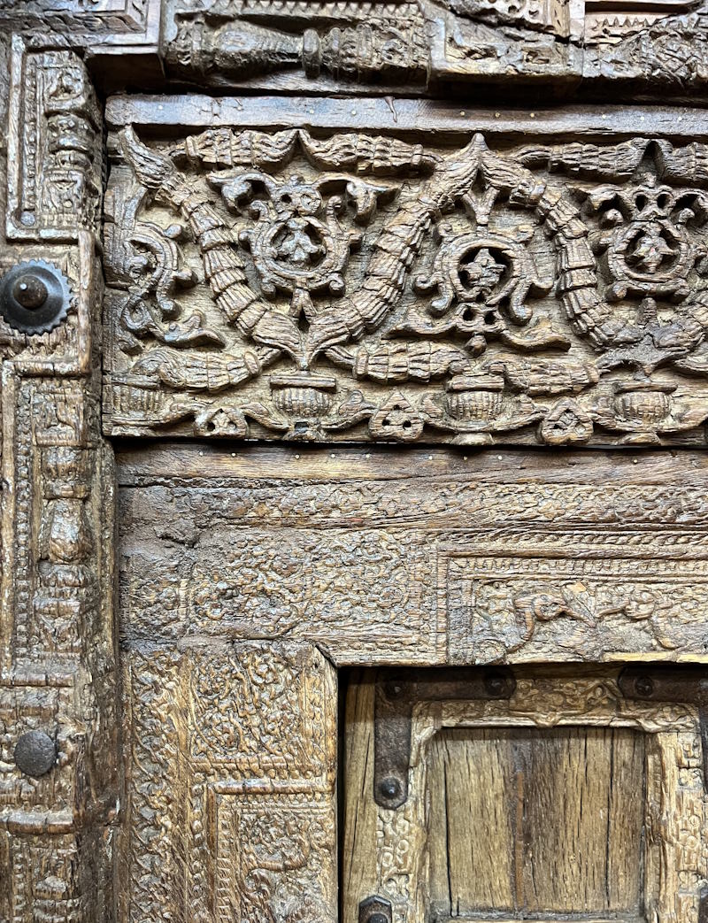 Double porte en bois de l' Ancienne cit&eacute; de Bikaner, Rajasthan  293x160