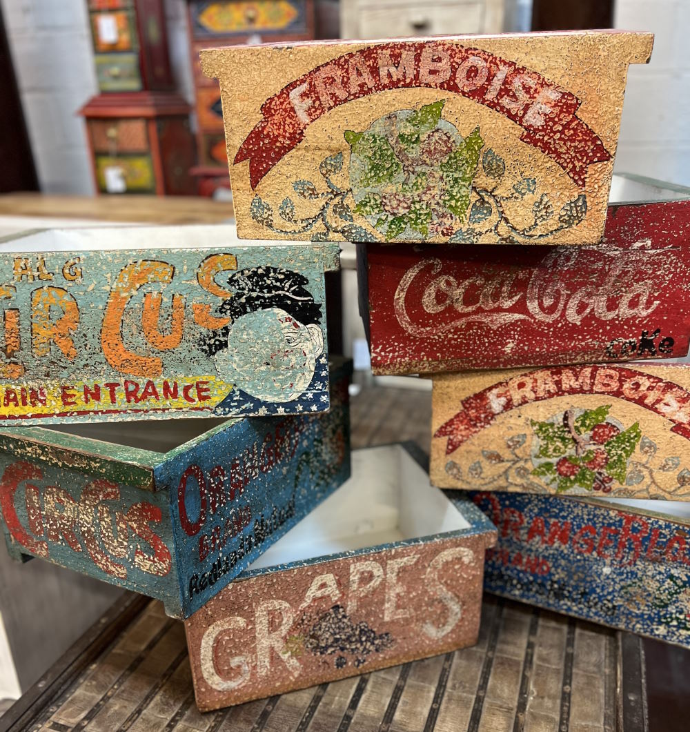 caisse  /  casier bois pop art