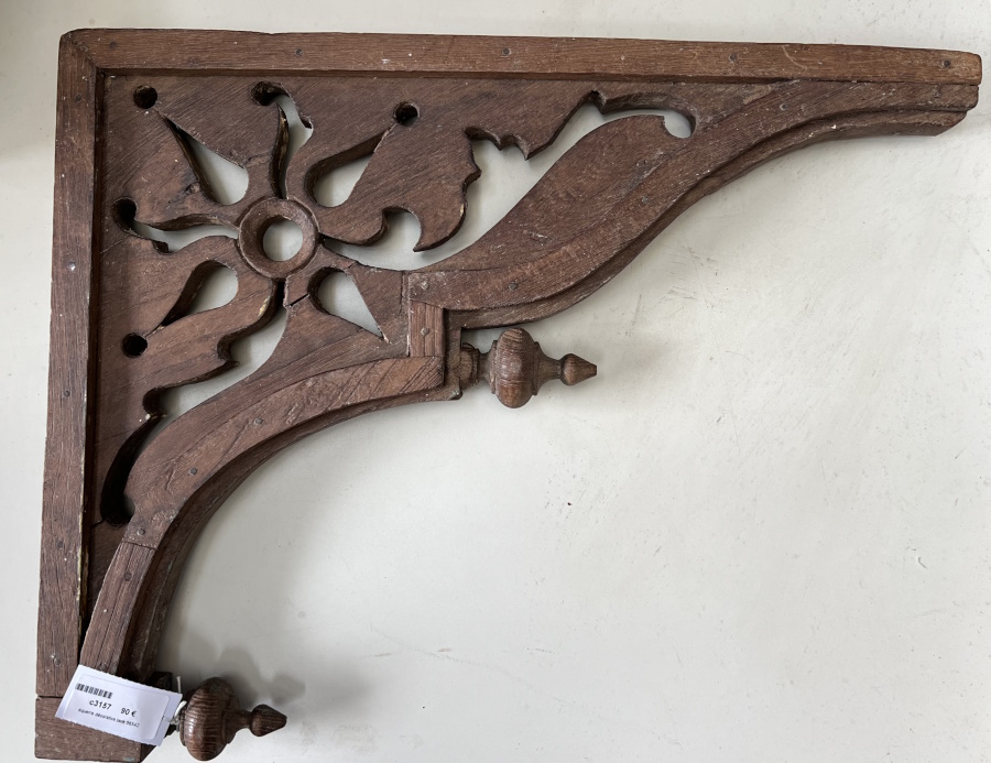 équerre décorative teck 56X42