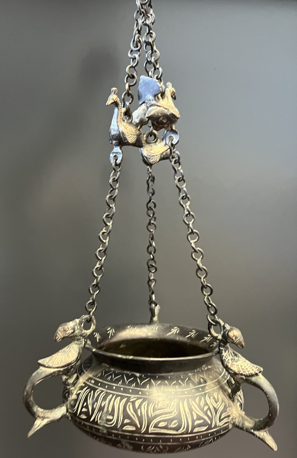 Suspension pour fleurs laiton foncé
