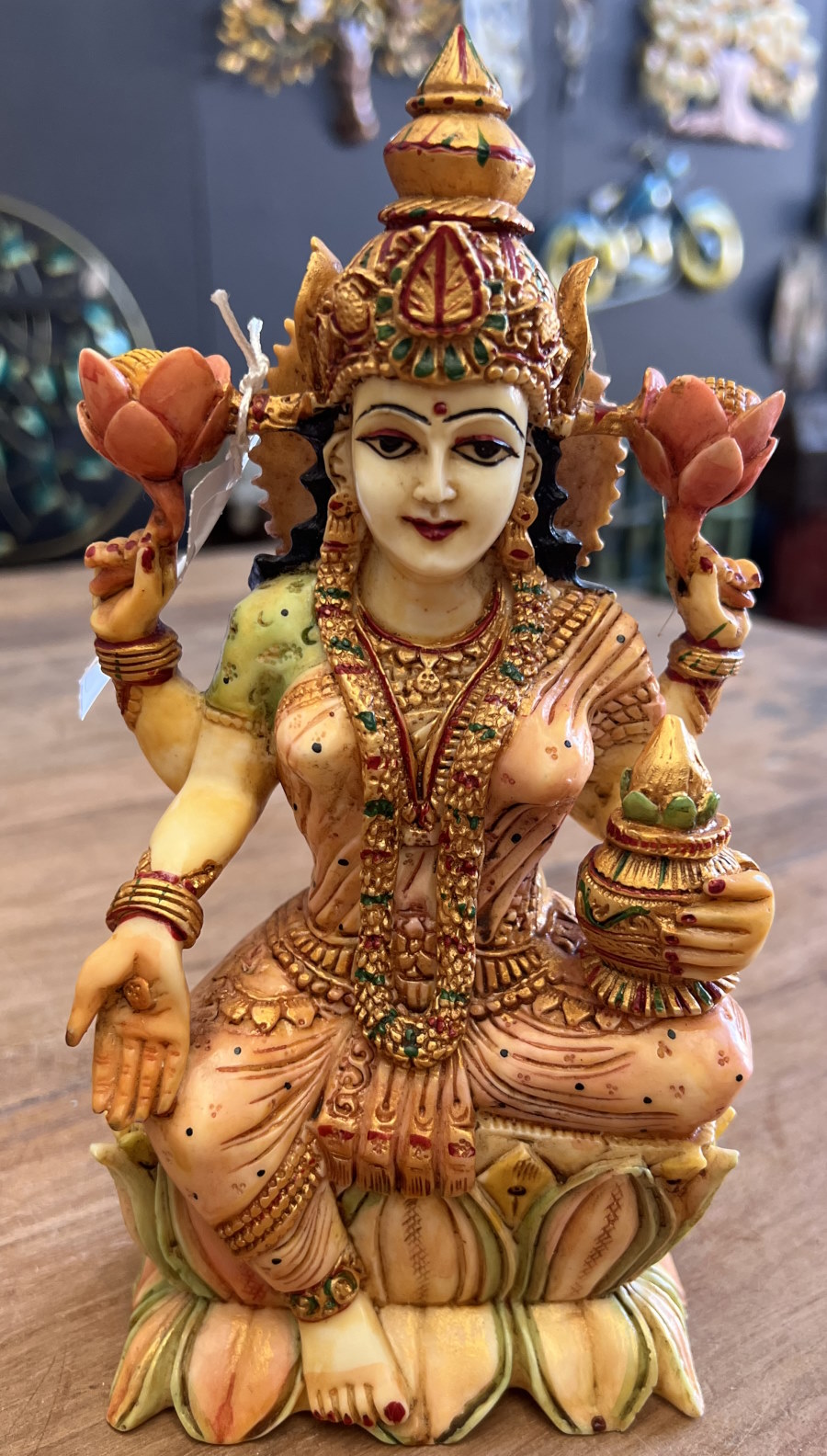 Lakshmi résine 22cm