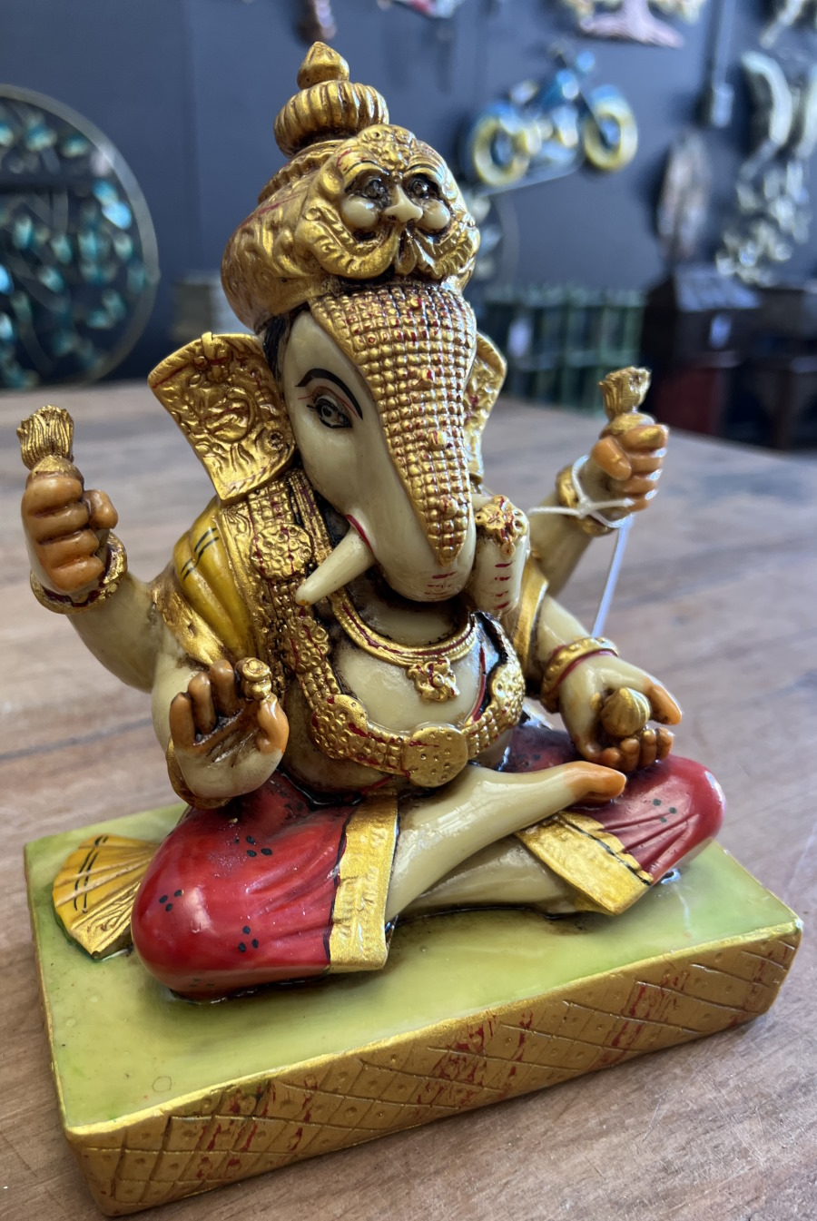 Ganesh résine socle 20cm