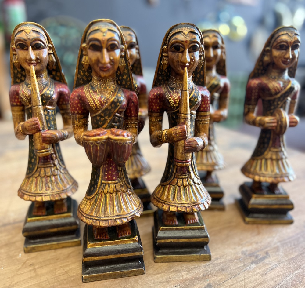 musicienne Rajasthan bois 30cm